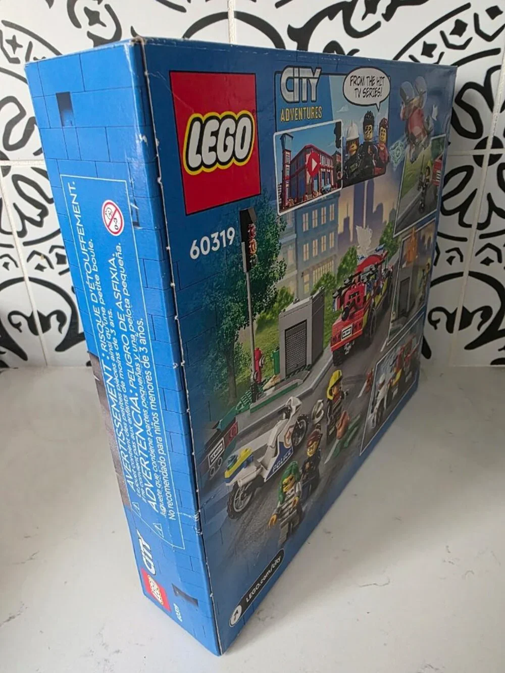 LEGO CityLEGO City 60319 Fire Rescue & Police Chase 295 Pieces New Sealed